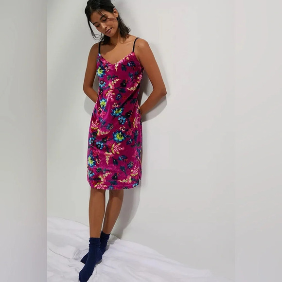 ANTHROPOLOGIE NWOT Shania Velvet Slip Mini Dress in Violet